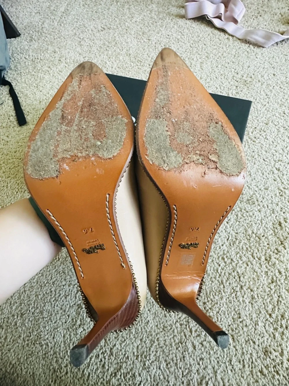 Coach Blush Nude Pointed-Toe Leather Pumps with Gold Accent - Picture 3 of 3